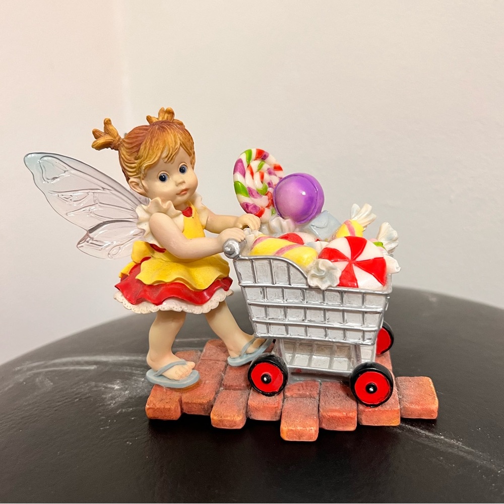 Enesco my little kitchen fairies sweetie shopper fairy